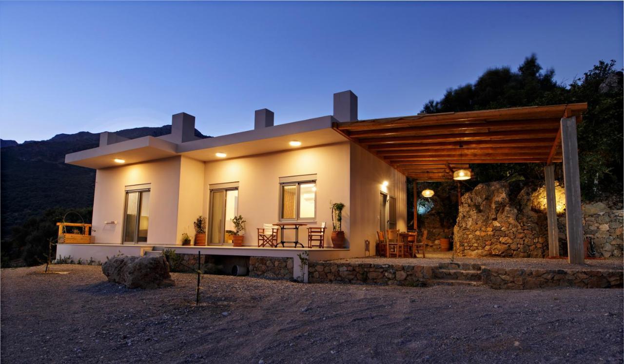 Almond Cottage With A Sea View Above Plakias Buitenkant foto